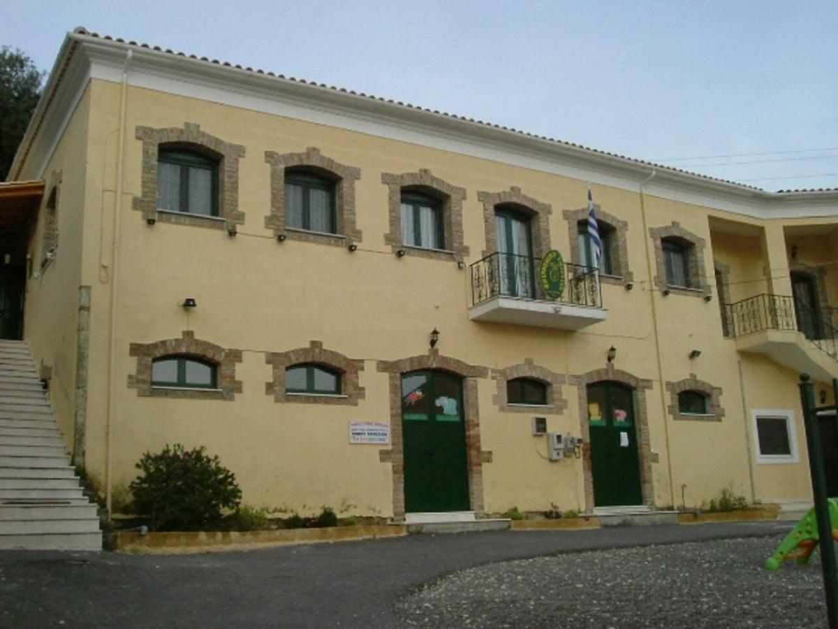 Apartmán The Old Mansion Sinarádes Exteriér fotografie